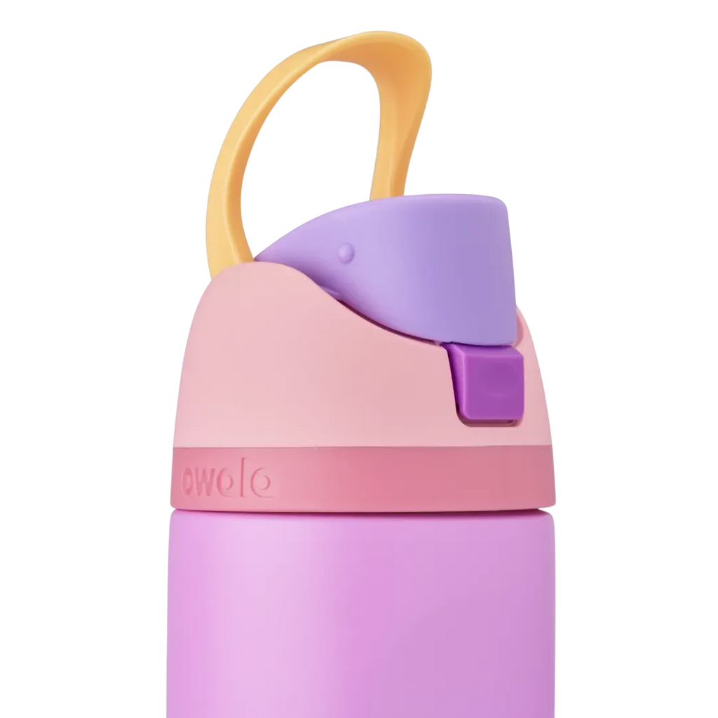 FreeSip Rapunzel Princess Collection lid detail, lilac purple body with peach lid, lavender flip cap, yellow carry loop, and dusty pink accent band